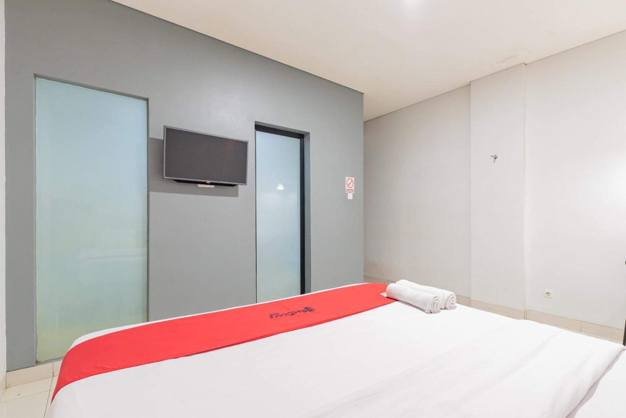 Reddoorz @ Malabar Street Hotel Bandung Exterior foto