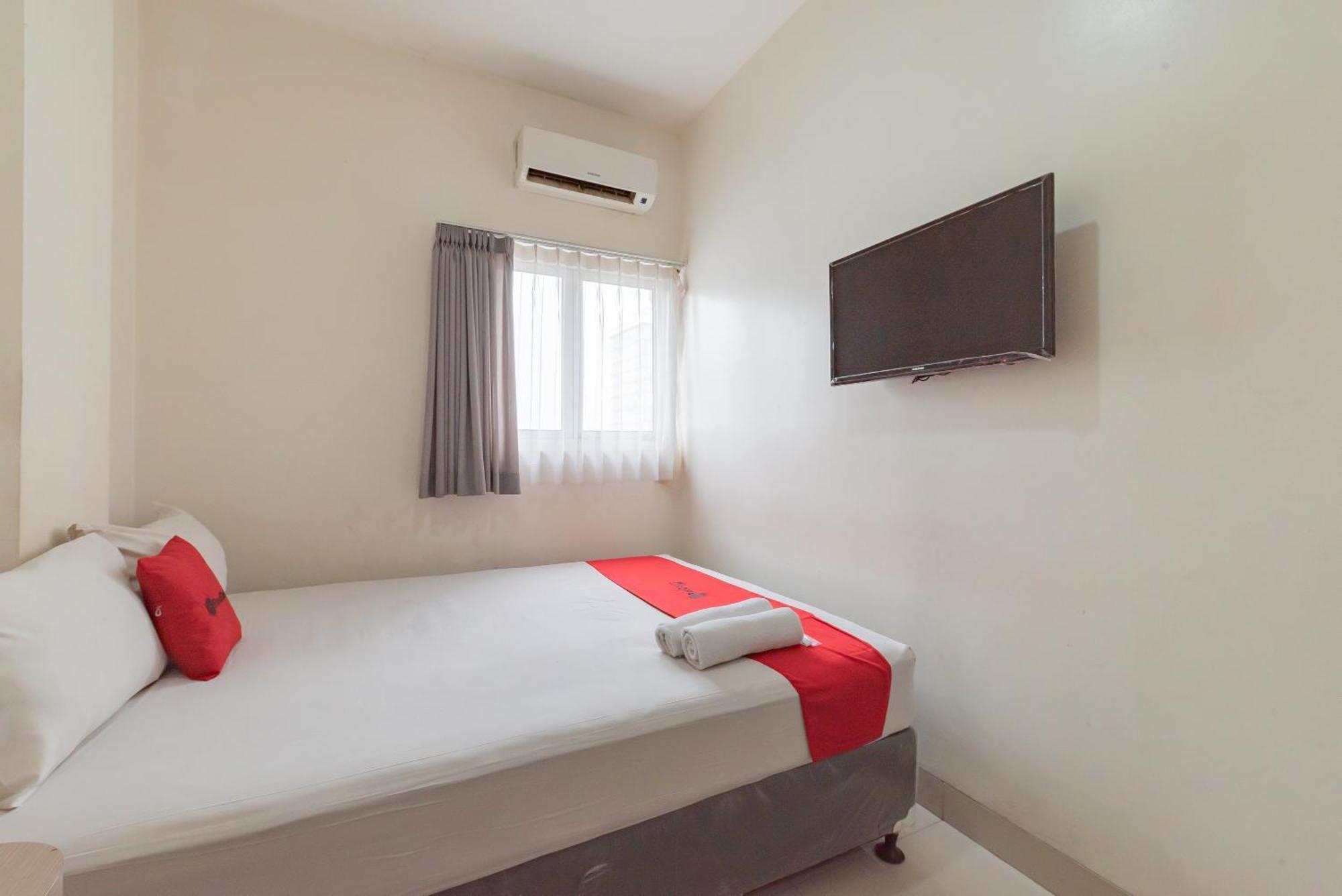 Reddoorz @ Malabar Street Hotel Bandung Exterior foto